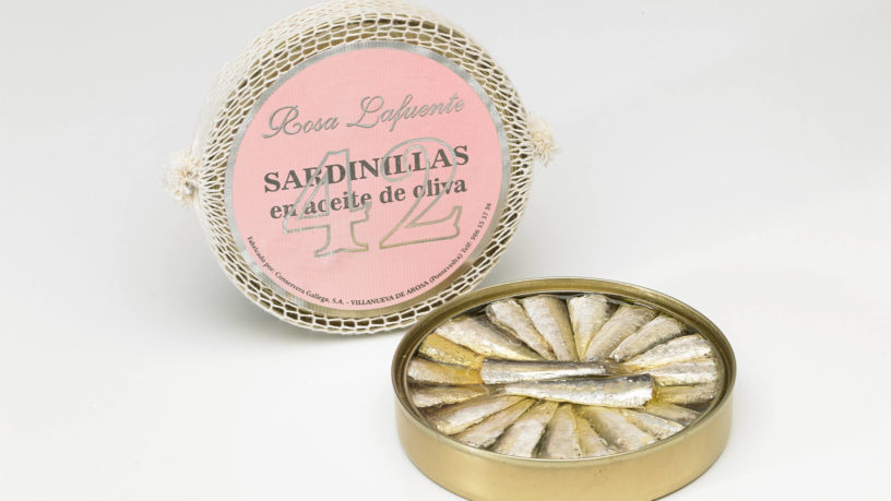 Sardines in olive oil by Conservera Gallega